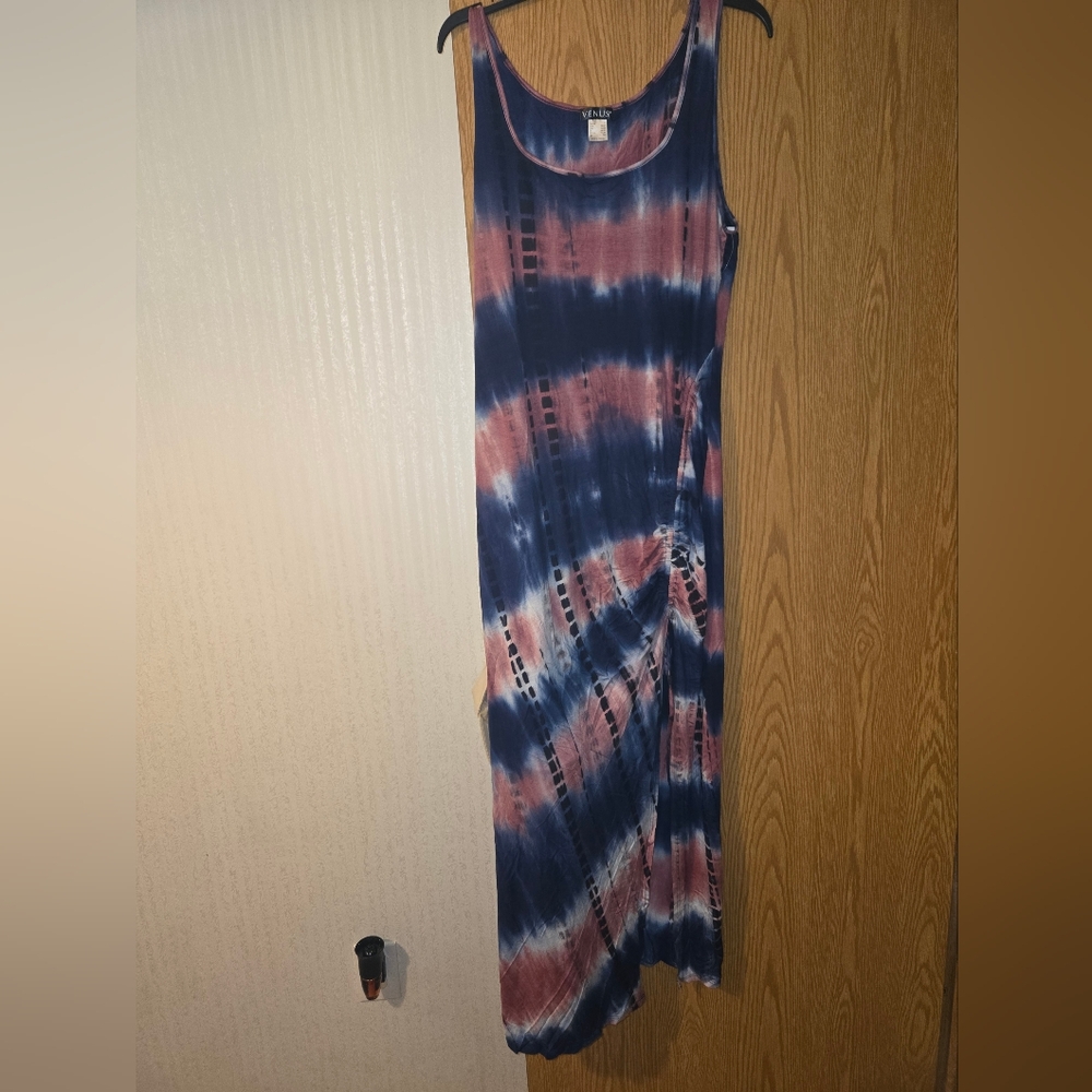 Stylish Tie-Dye Dress in Blue and Pink